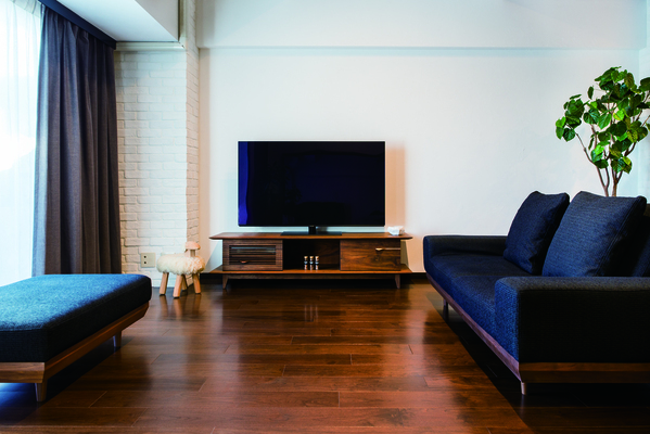 TV board&counter chair