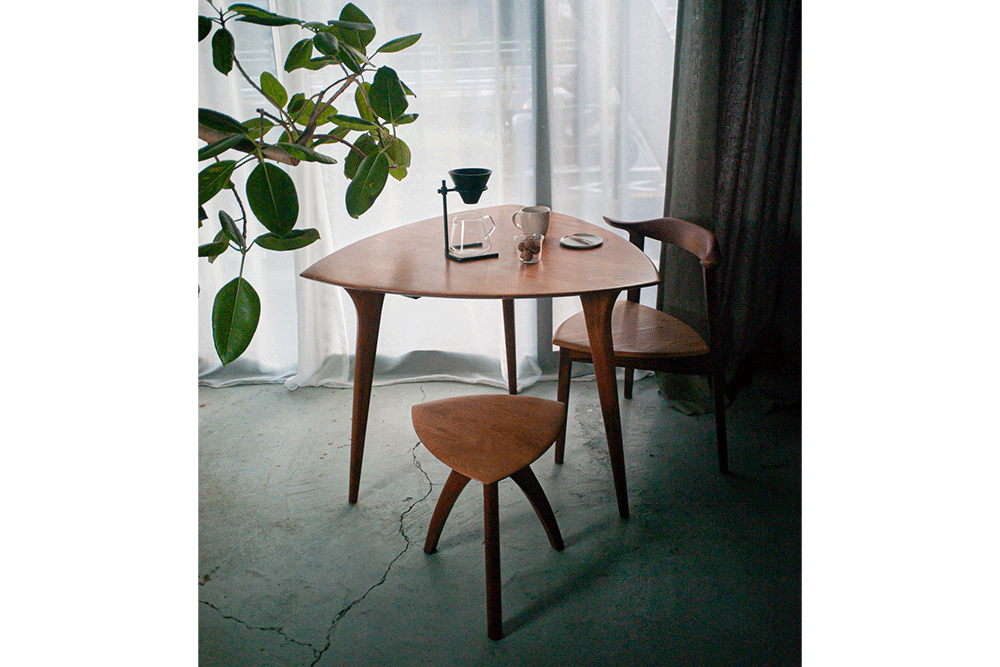 pick stool | KOMA